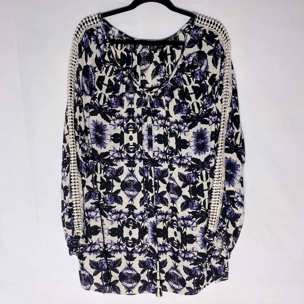 Ellos Black White Floral Blouse with Crochet Detail & Ruffle Cuffs 24